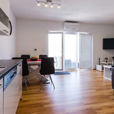 Apartman Orlando Zrnovo Exterior foto